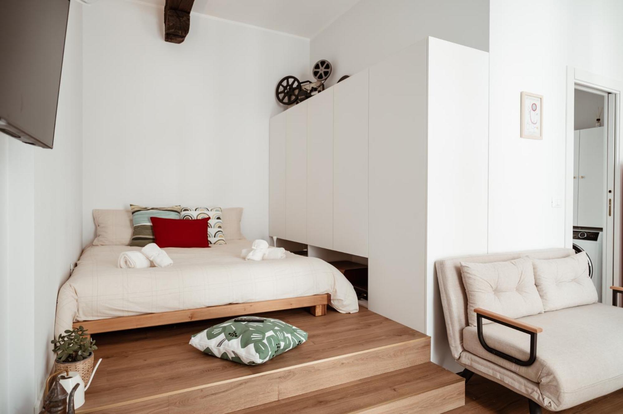 Mercanti Modern Flat - Balcony - Torino Centro Exterior photo